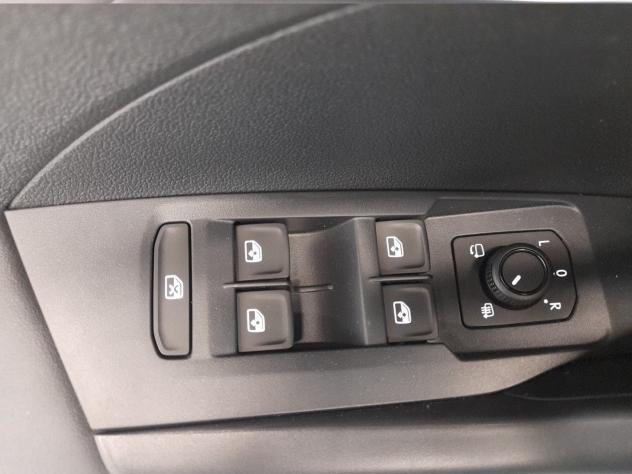 Volkswagen T-Cross 1.0 TSI 85kW Edition Plus - Foto 9
