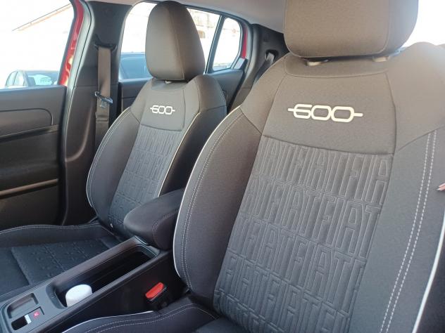 Fiat 600 Hybrid 110 CV DCT MHEV Business. KM 0 - Foto 8