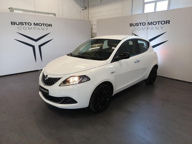 Lancia Ypsilon Ypsilon 1.0 firefly hybrid Gold Plus s&s 70cv - Foto 2