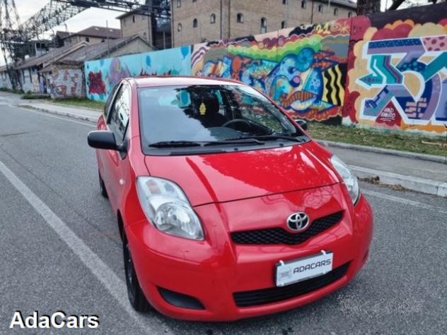 Toyota Yaris 1.0 BENZ adatta a NEOPATENTATI - Foto 5