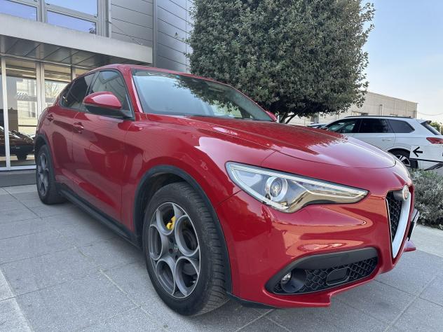 Alfa Romeo Stelvio 2.2 t Sport Tech RWD 160cv aut. *BOOK SERVICE, 19'', ACC, VETRI, PROMO AZZURRA* - Foto 3
