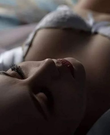 Abbandonati nelle nostre mani per il tuo benessere personale.......... Tel:3791278327