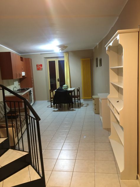 Affittasi bivani A Nicosia - Foto 2