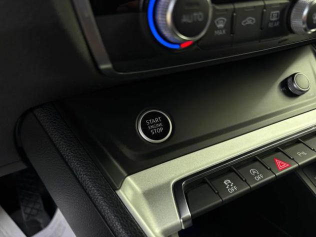 AUDI Q3 35 TDI S tronic Advanced POCHI KM rif. 24039863 - Foto 10