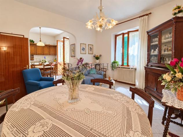 Appartamento piano primo, con ampio garage e orto - Foto 9