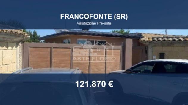 Immobile in asta di 196 m², box auto in vendita a Francofonte