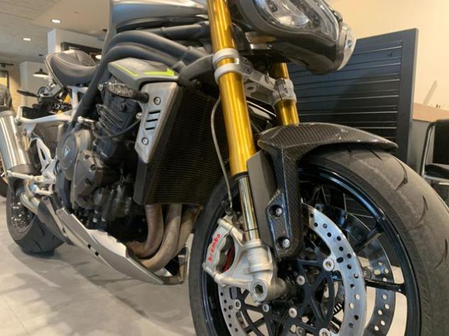 TRIUMPH Speed Triple 1200 RS rif. 23799065 - Foto 5