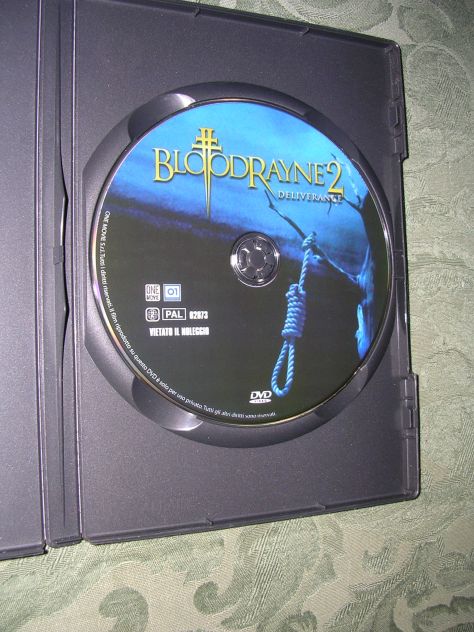 BLOODRAYNE 2-DELIVERANCE - Foto 4