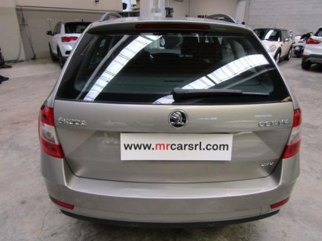 SKODA Octavia Wagon 2.0 TDi SCR Executive 4x4 DSG * 208.000 KM * rif. 23913924 - Foto 4