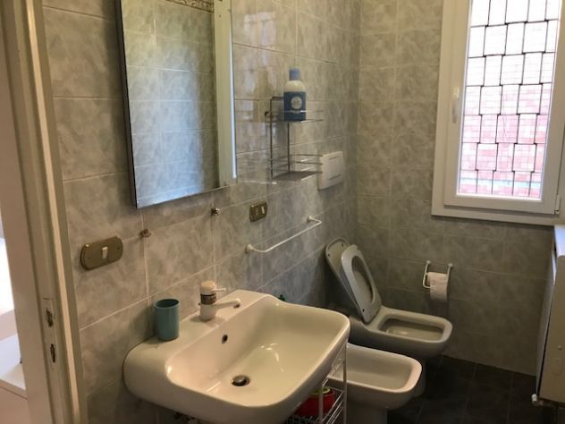 Un posto letto in doppia in zona centro storico - Foto 3