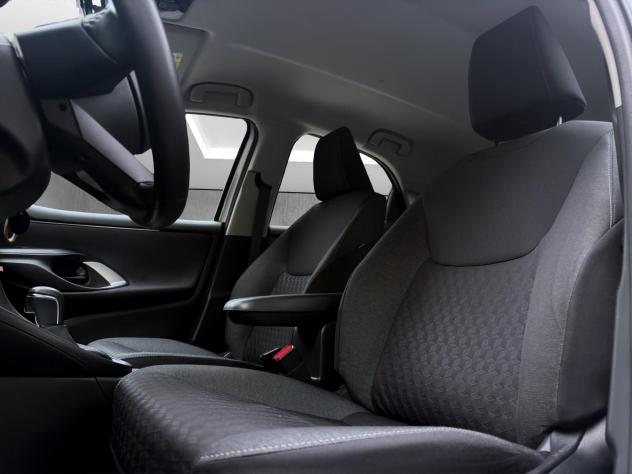 Toyota Yaris Hybrid Active MY22 116cv - PROMO - Foto 9