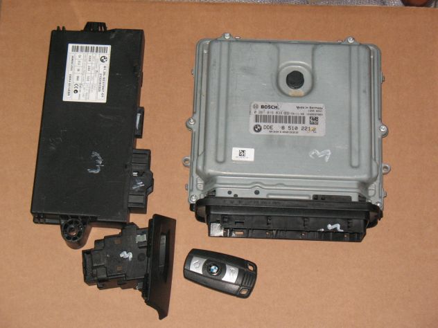 0281016838 KIT ECU BMW 3.0 0281016838 DDE8510221 EDC17CP09 5WK49515EBR
