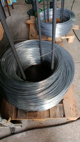 Siepe artificiale con filo zincato per recinzione - Foto 3