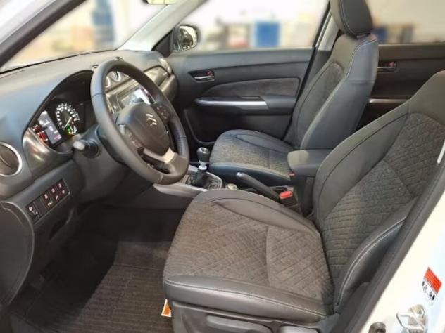 SUZUKI Vitara (2015) Vitara 1.4 Hybrid 4WD AllGrip Cool+ - Foto 9