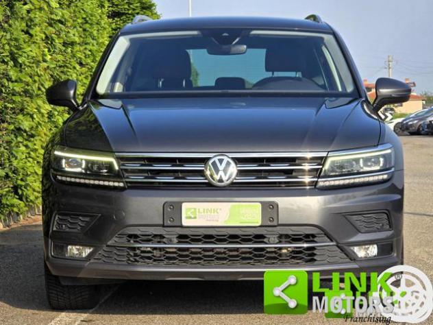 VOLKSWAGEN Tiguan 2.0 tdi Executive 4motion 150cv DSG rif. 23551560 - Foto 2