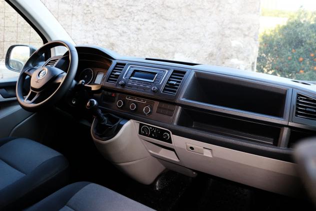 Volkswagen T6 Kombi 2.0 TDI 102CV L1H1 9P MULTIVAN COMBI P.CORTO - IVA COMPRESO - Foto 10