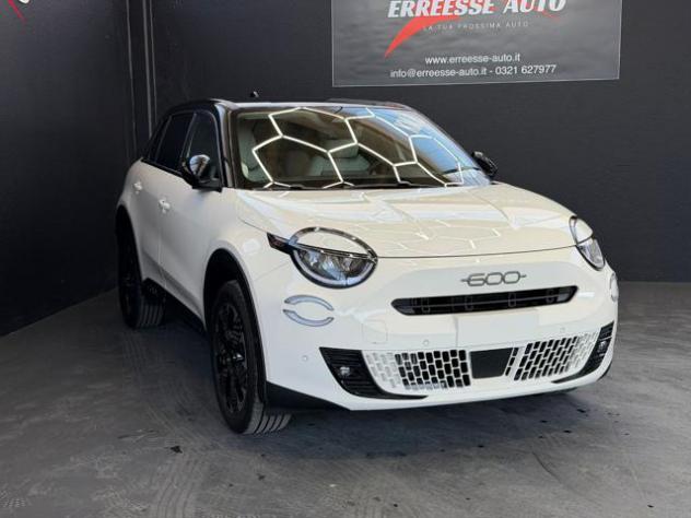 FIAT 600 Hybrid 145 CV DCT MHEV La Prima rif. 23803090 - Foto 3