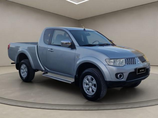 MITSUBISHI L200 2.5 DI-D/136CV Club Cab Invite DPF rif. 24077570 - Foto 7