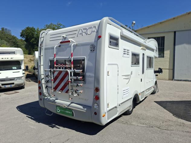 CAMPER ARCA DUCATO MANSARDATO 7 POSTI DINETTE LETTI CASTELLO CLIMATIZZATORE FOTOVOLTAICO CAMPEGGIO USATI GENERALI 1760 - Foto 4