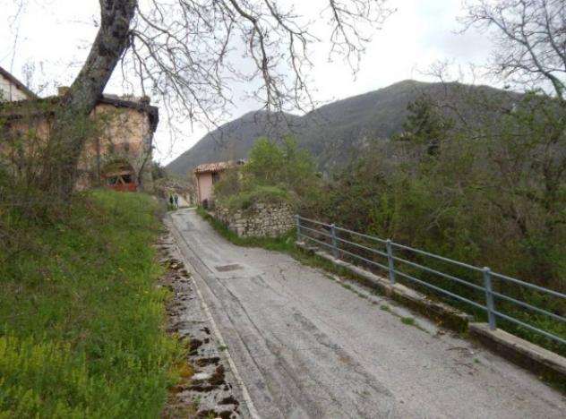 Immobile in asta di 87 m² in vendita a Castelsantangelo sul Nera - Foto 5