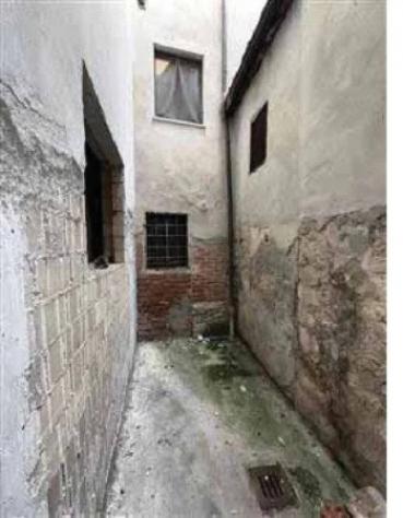Immobile in asta di 351 m² in vendita a Sulmona - Foto 2