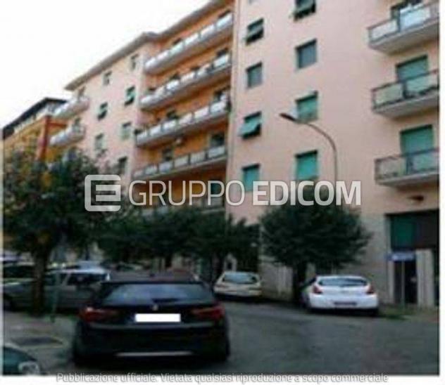 Negozi, botteghe di 76 mq in vendita a Cosenza - Rif. 4556328