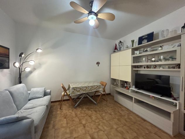 Sala con posto letto matrimoniale - Foto 2