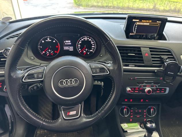 Audi Q3 2.0 TDI 150 CV S tronic line Edition - Foto 8