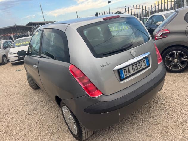 Lancia Ypsilon 1.2 Oro - Foto 8