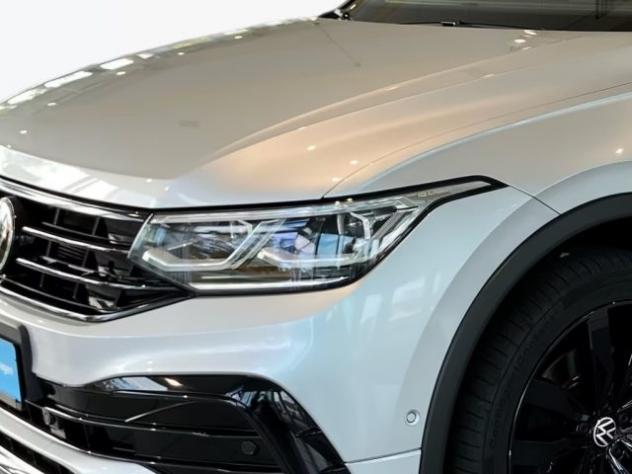 VOLKSWAGEN Tiguan 2.0 TDI 200 CV SCR DSG 4MOTION R-Line RLine rif. 23478780 - Foto 5