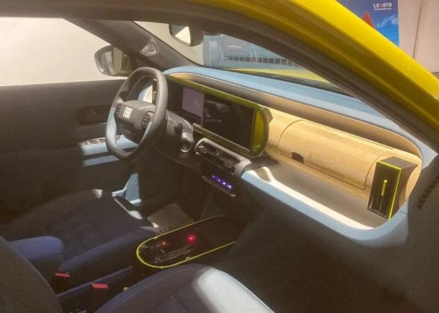 FIAT Grande Panda 44 kWh La Prima *PRONTA CONSEGNA, PROMO AZZURRA* - Foto 10