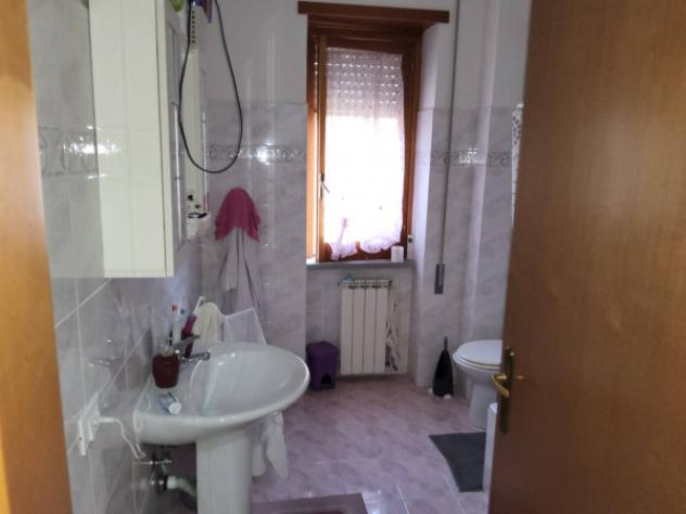 Immobile in asta di 120 m² con più di 5 locali in vendita a Fondi - Foto 10