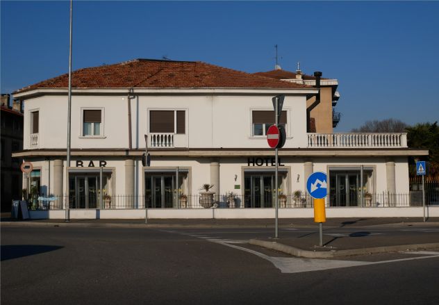 Affitto ramo azienda licenza ristorazione / locali commerciali