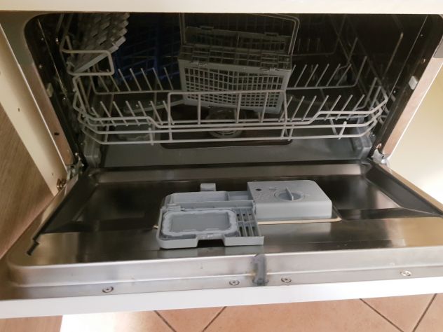 DA PRIVATO BILOCALE RISTRUTTURATO E ARREDATO ZONA CORSO BUENOS AIRES - Foto 4