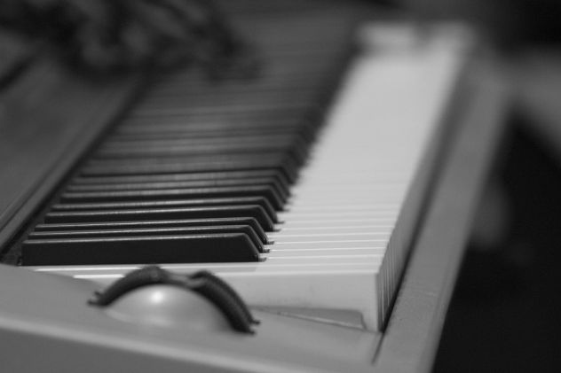 Pianista per eventi, sfilate, sottofondi musicali ecc