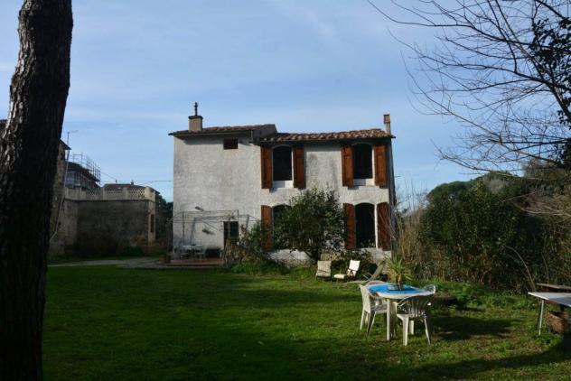 Vendita Rustico casale da 400 mq con giardino - Foto 6