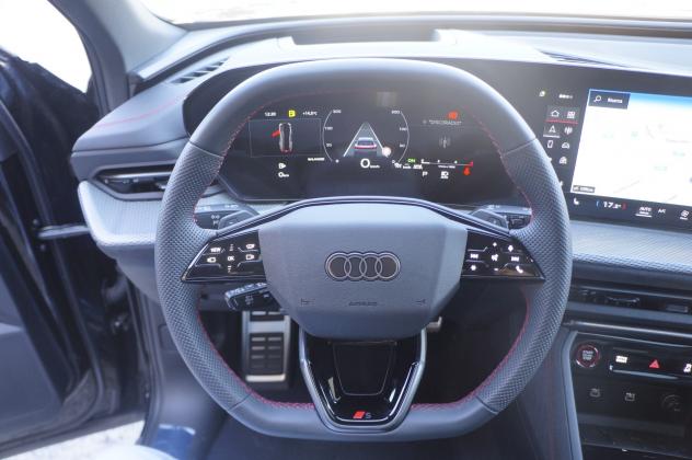 Audi Q5 TDi 204 cv mHEV+ S tronic quattro line edition - Foto 9