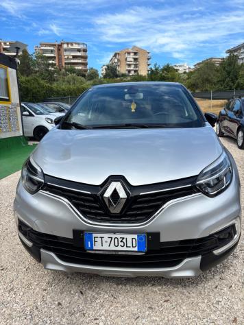 Renault Captur dCi 8V 90 CV EDC Initiale Paris