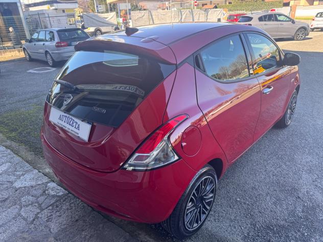 Lancia Ypsilon 1.0 Hybrid Gold - Foto 5