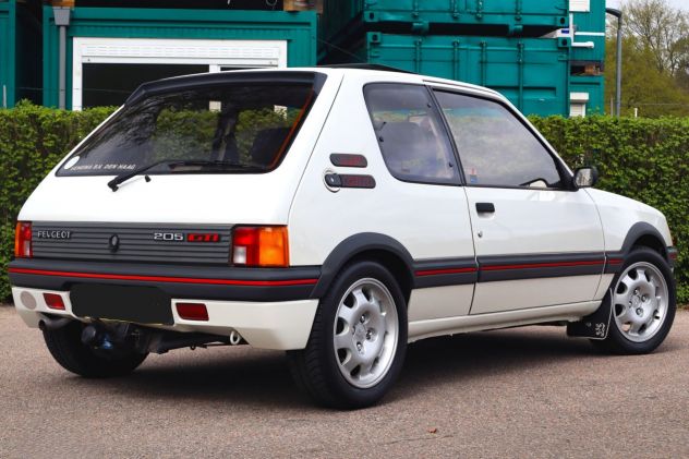 Peugeot 205 GTI 1.9 130 CV - Foto 2