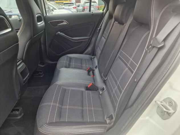 Mercedes A 180 D Premium my16 - Foto 10