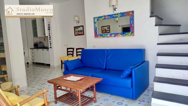 APPARTAMENTO INDIPENDENTE di 4 vani e di 90 mq (CAPRI - Capri) rif. CVSOPFOR - Foto 12