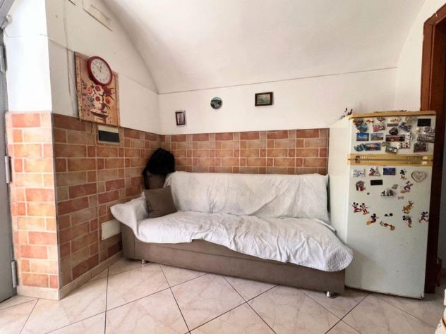 APPARTAMENTO CON INGRESSO INDIPENDENTE - Foto 2