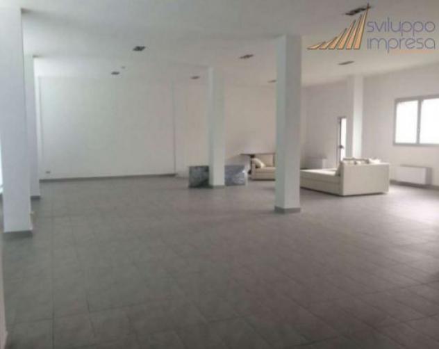 NEGOZIO PLURIVETRINE IN AFFITTO A BRUGHERIO - Foto 6