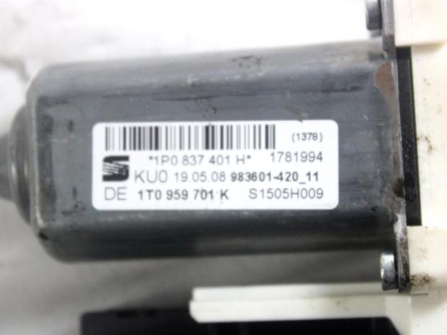 1P0837461A MOTORINO MECCANISMO ALZA-VETRO ALZA-CRISTALLO PORTA ANTERIORE SINISTRA SEAT LEON 1.9 D 66KW 5M 5P (2009) RICAMBIO USATO 1P0837401H - Foto 5