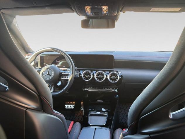 Mercedes-Benz CLA Sh.Brake - X118 2023 Shooting Brake AMG 35 AMG Line Premium Racing Collection - Foto 9