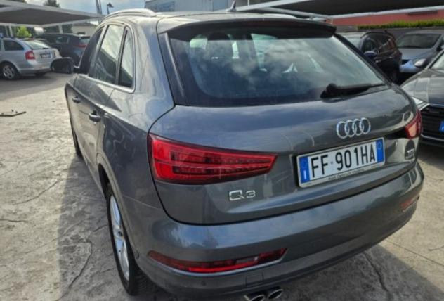 Audi Q3 2.0 TDI 150 CV quattro Business - Foto 8