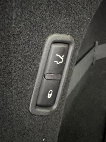 MASERATI - Levante - V6 Diesel 275 CV AWD Granlusso - Foto 10