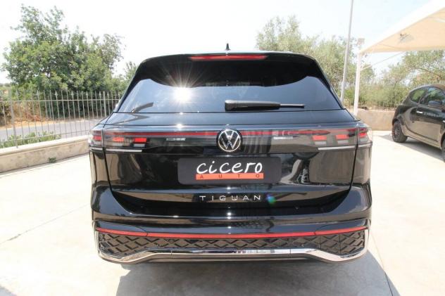 Volkswagen Tiguan 2.0 TDI 150 CV DSG R-Line|2025 - Foto 5