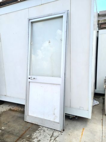 porta da esterno in alluminio e vetro usata - Foto 3